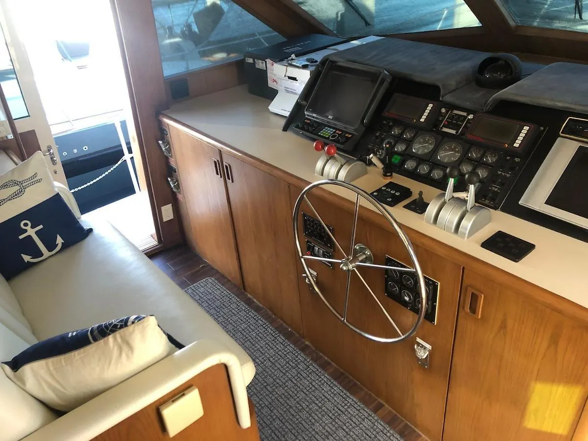 Luxury Afloat Yacht Paradise 3 Bedrooms 3Bath 5 Beds With Full Marina View Los Angeles Estados Unidos da América